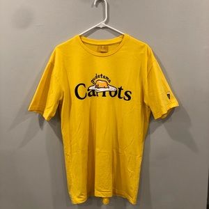 Anwar Carrots x Gudetama tee